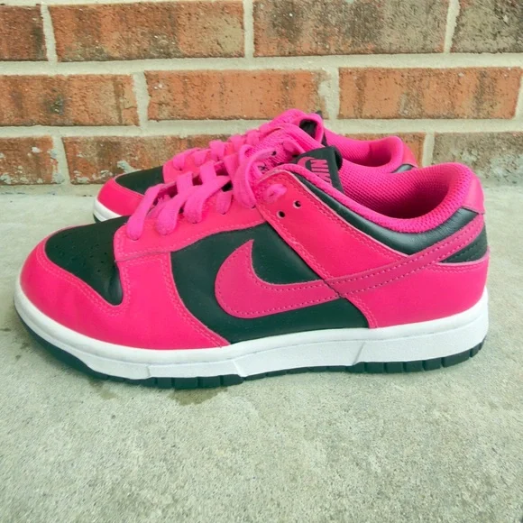 Nike Dunk Low
Fierce Pink Black (Women's) - Picture 3 of 7